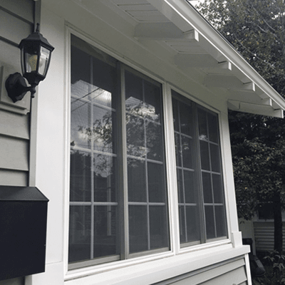 Exterior de hogar en New Jersey después del revestimiento vinílico
