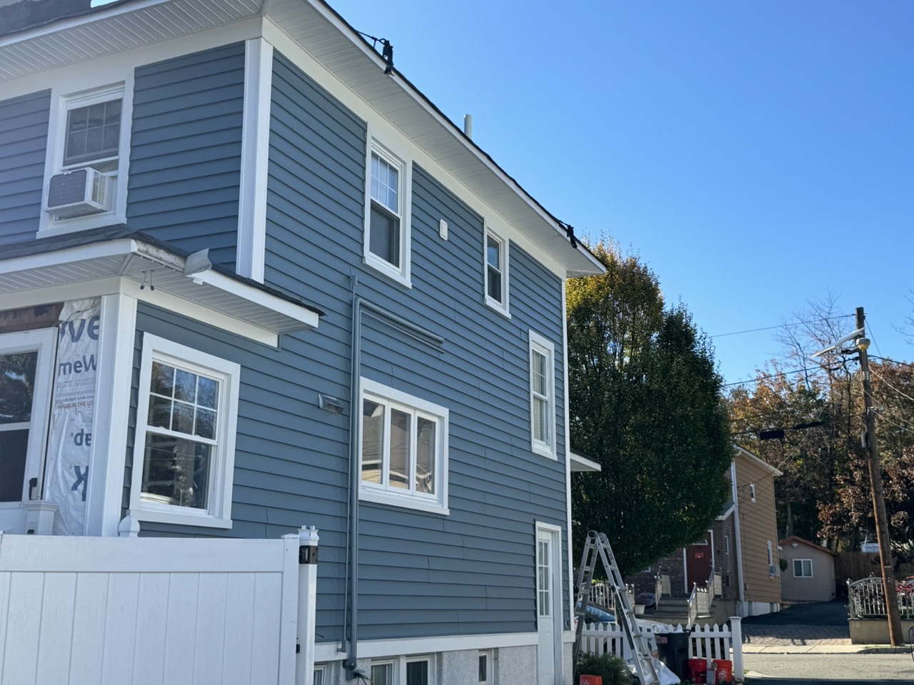 Vinyl siding installation in Alpine New Jersey