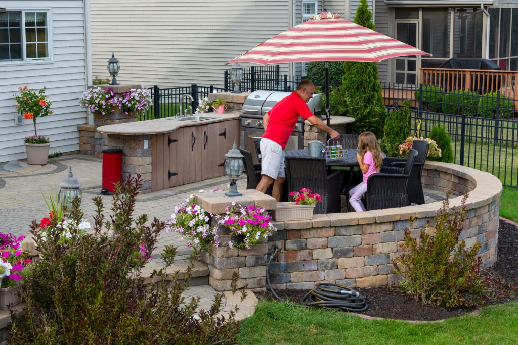 Retaining Wall Contractors Near Me In